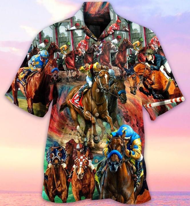 Race Horse Print Short Sleeve
