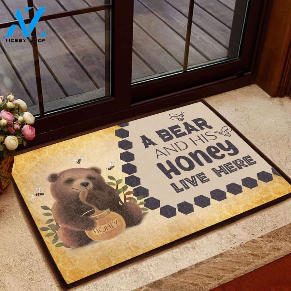 A Bear and his Honey live here H020216 Doormat