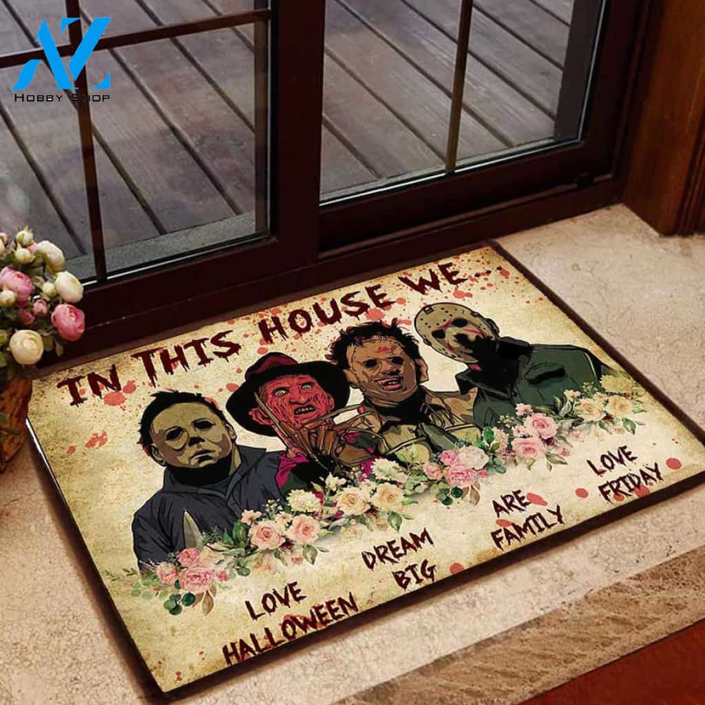 In This House We Halloween Doormat 02