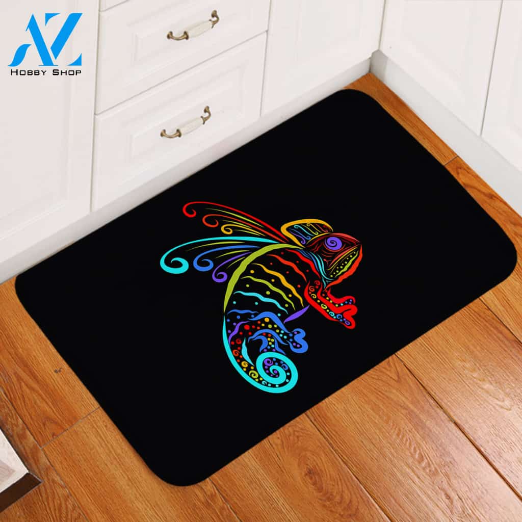 Night Chameleon Door Mat