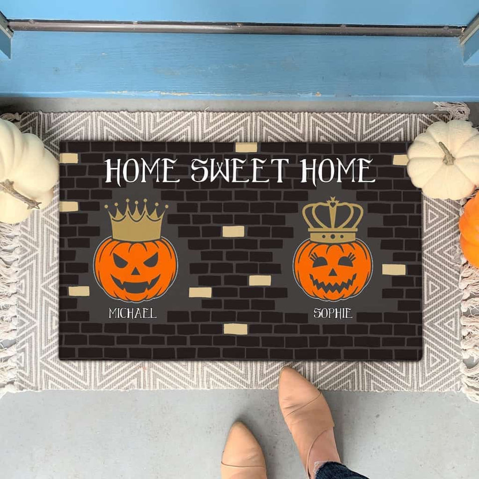 PUMPKIN KING & QUEEN DOORMAT