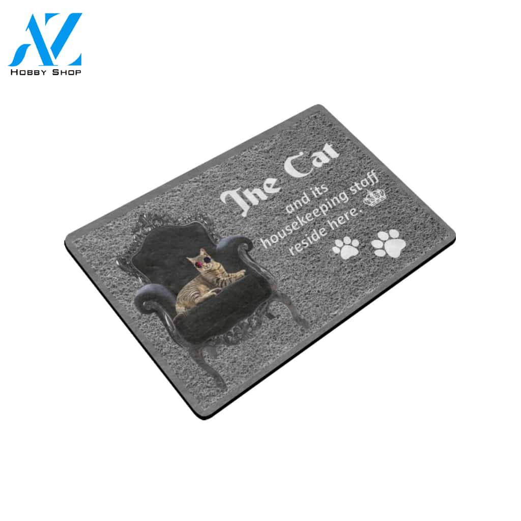 The cat and its housekeeping staff reside here doormat – Hothot-th 250920