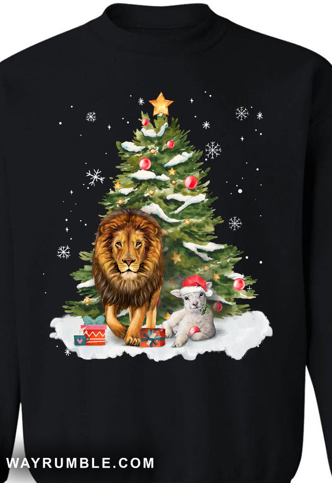 Christmas Tree, Lion of Judah an Lamb of God - Jesus, Christmas Apparel