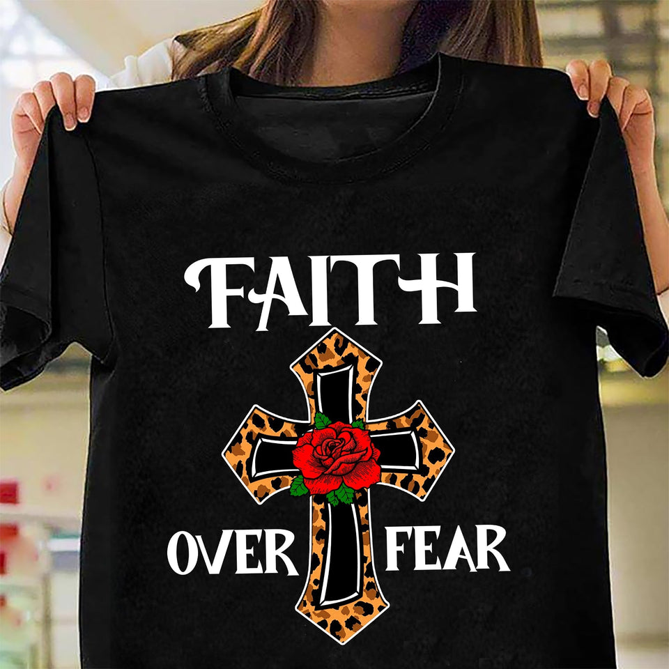 Jesus - Flower cross - Faith over fear - Apparel