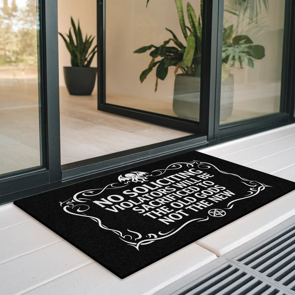 Gothic No Soliciting Doormat – Old Gods Warning Welcome Mat