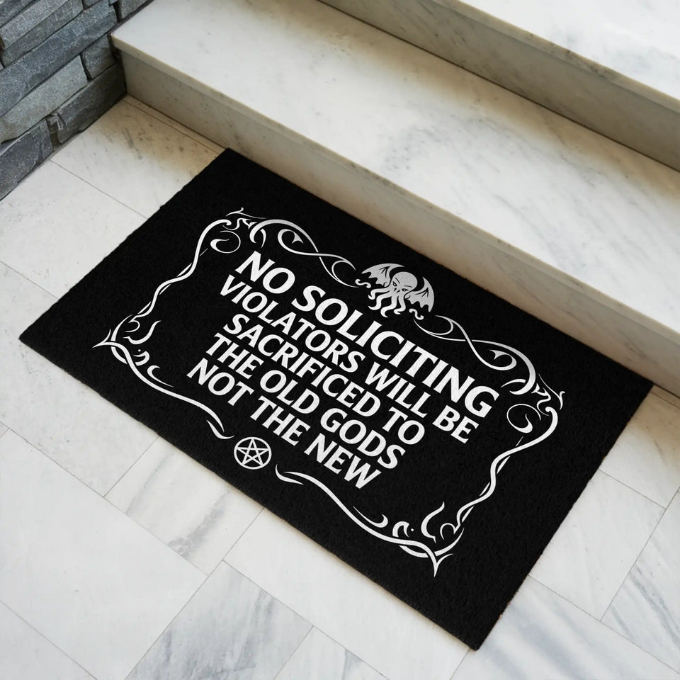 Gothic No Soliciting Doormat – Old Gods Warning Welcome Mat