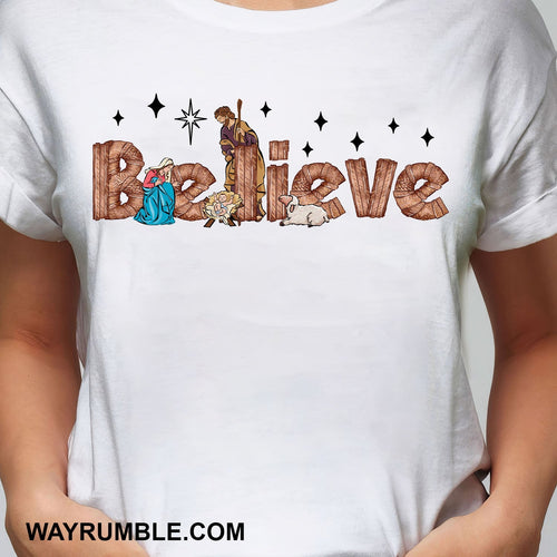 Jesus, Marie and a lamb - Believe Apparel