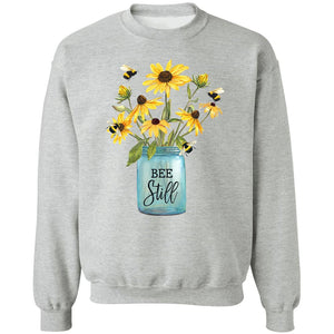 Jesus - Bee with yellow daisy - Bee still - Apparel