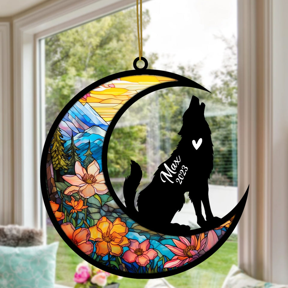 Custom Wolf Memorial Suncatcher Ornament Decoration, Wolf Light Catcher Car Windows Hangings, Bereavement Wolf Loss Gift Personalized with Name Suncatcher Memorial Gifts for Wolf Lovers