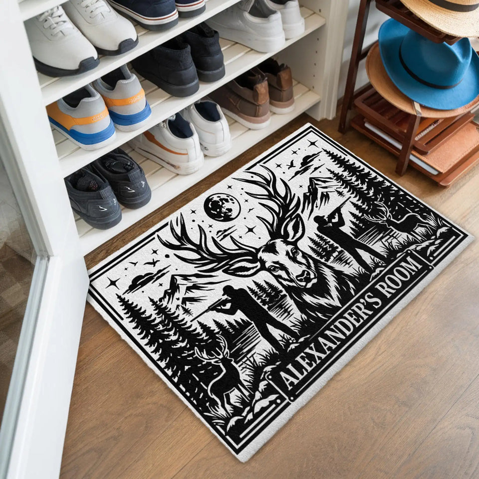 Personalized Deer Hunting Doormat – Custom Hunter Name Mat