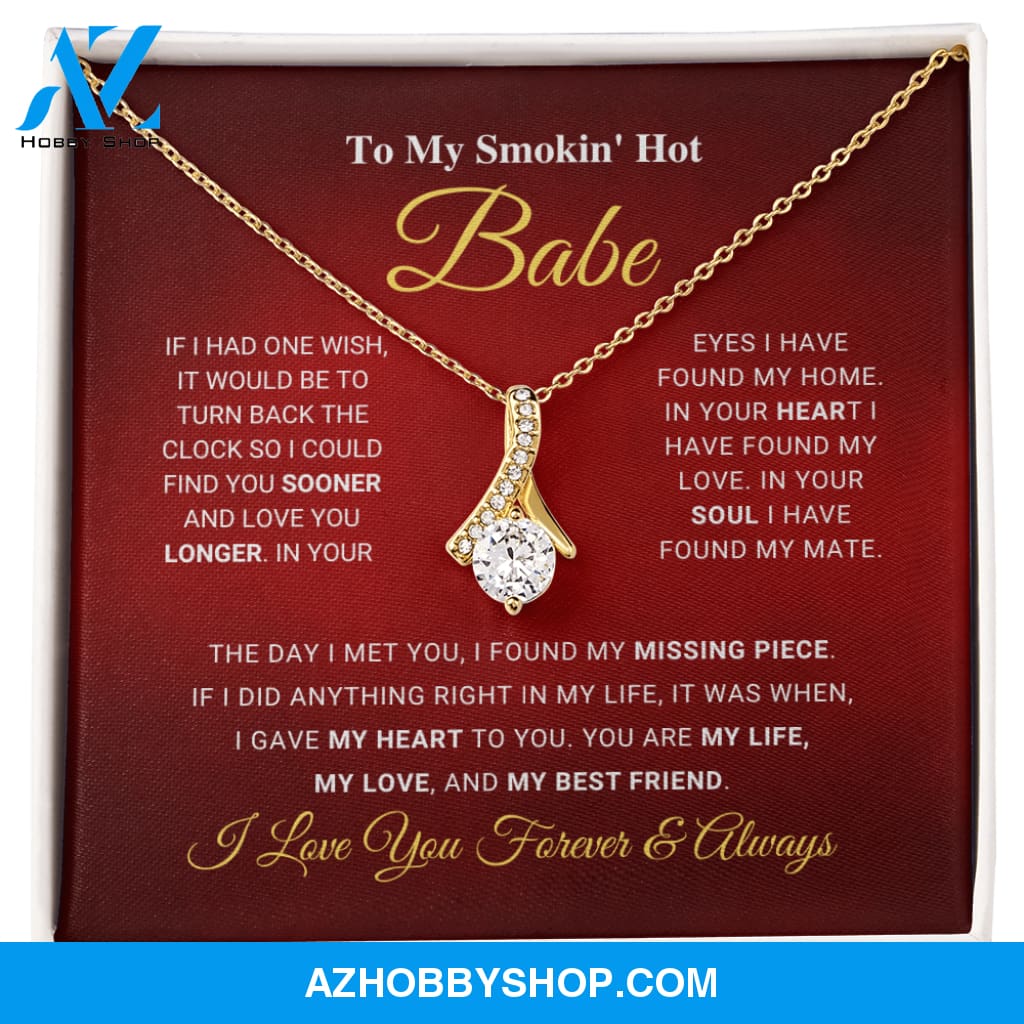 Smokin' Hot Babe - Alluring Beauty Necklace