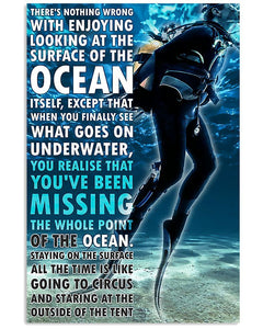 Scuba Divers Enjoying The Ocean Vertical Wall Hanging, Wall Decor Visual Art