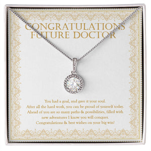 "Proud Of Yourself" Future Doctor Graduation Necklace Gift From Mom Dad Friends Classmates Grandparents Eternal Hope Pendant Jewelry Box