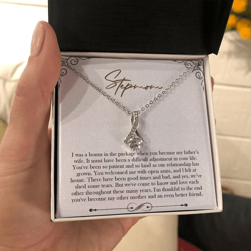 "Bonus in the Package" Step Mom Necklace Gift From Daughter Son Alluring Beauty Jewelry Box Mothers Day Birthday Christmas Valentines