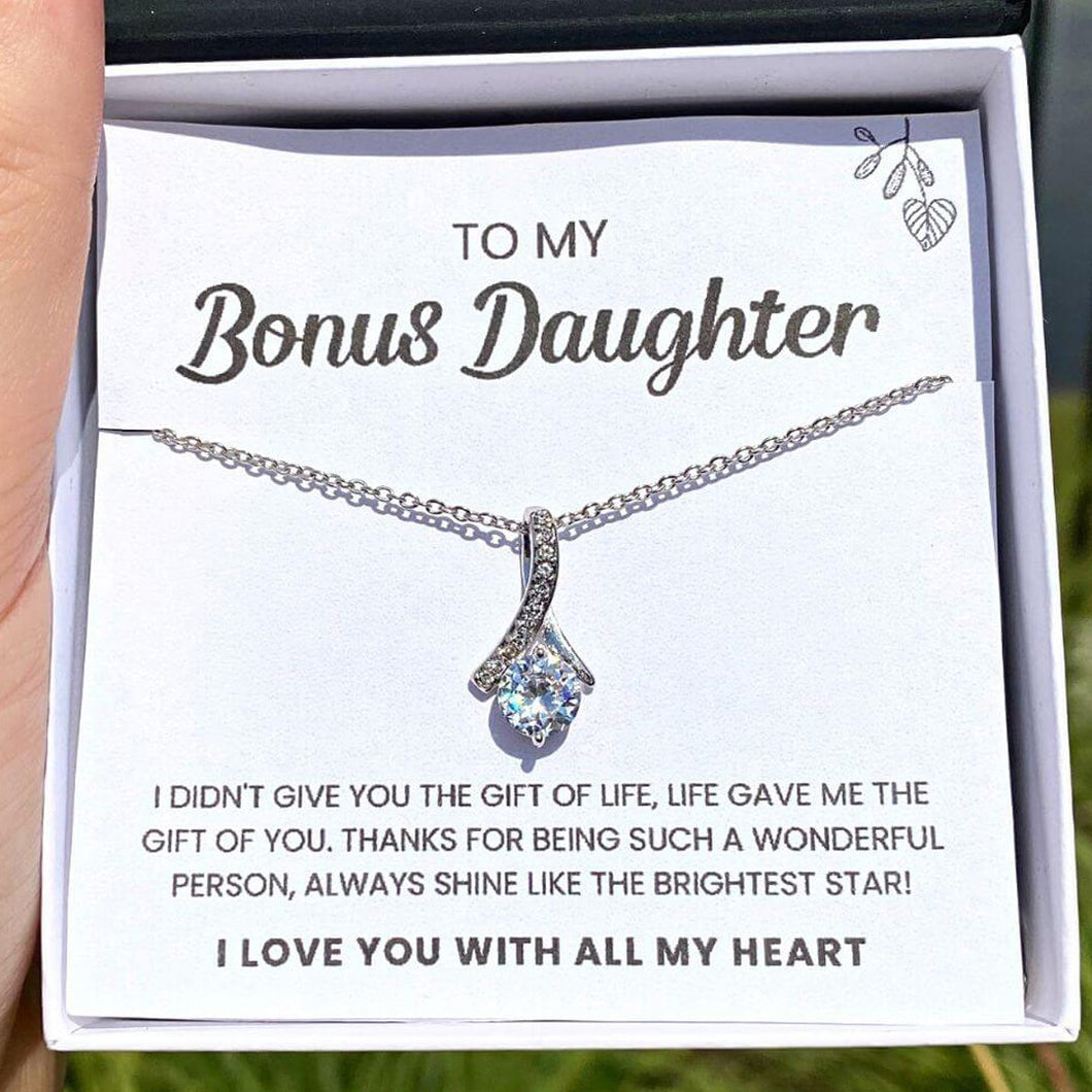 To My Bonus Daughter Necklace - Shine Like The Brightest Star Necklace, I Love You With All My Heart, Alluring Beaty Necklace