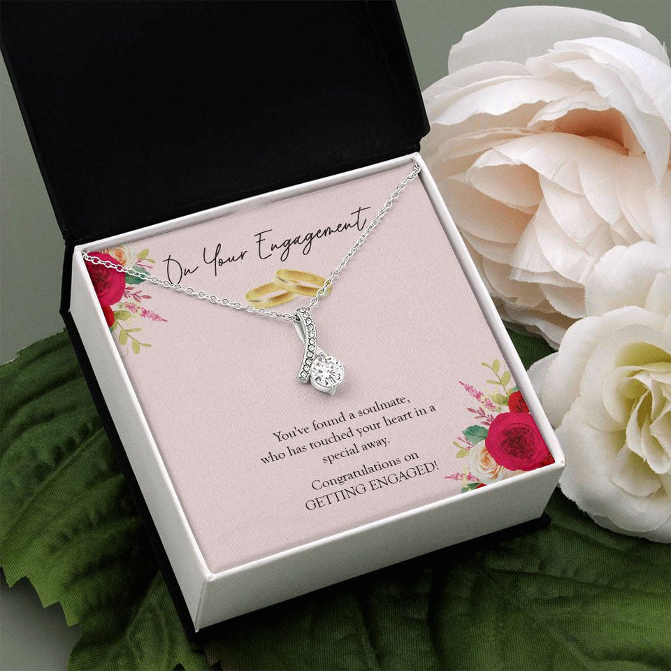 "Found A Soulmate" Engagement Necklace Gift From Mom Dad Grandparents Bestfriend Sister Brother Co-worker Alluring Beauty Pendant Jewelry Box