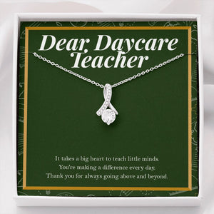 "Big Heart To Teach Little Minds" Daycare Teacher Necklace Gift From Co-Teacher Principal Parents Bestfriend Alluring Beauty Pendant Jewelry Box Teachers Day Birthday Christmas Thanksgiving