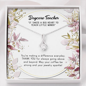 "Teach Little Minds" Daycare Teacher Necklace Gift From Parents Co-Teachers Co-Worker Alluring Beauty Pendant Jewelry Box Birthday Teachers Day Thanksgiving