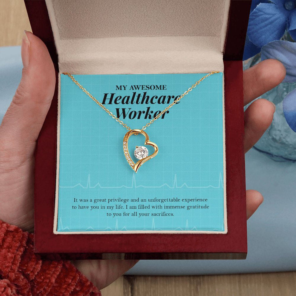 "Grateful For Your Sacrifices" Awesome Healthcare Worker Necklace Gift From Mom Dad Grandma Grandpa Bestfriend Forever Love Pendant Jewelry Box