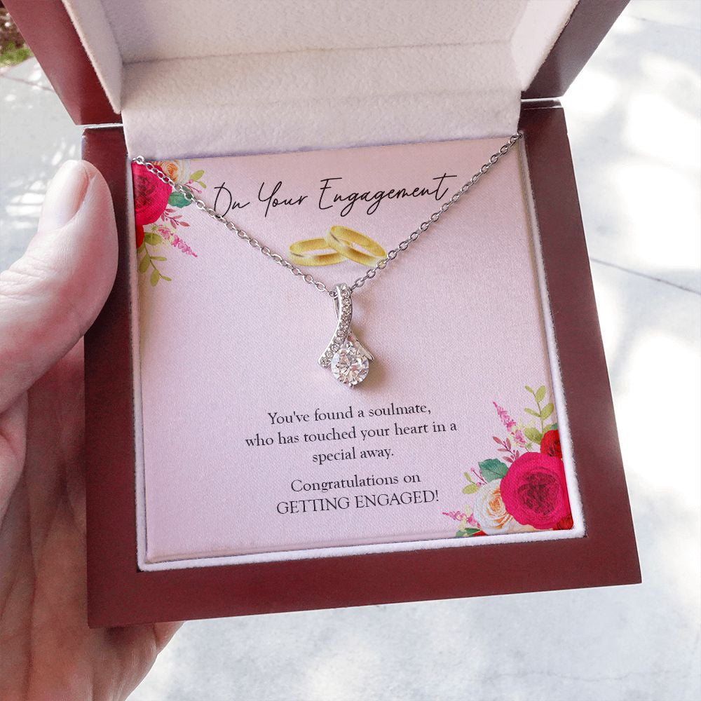 "Found A Soulmate" Engagement Necklace Gift From Mom Dad Grandparents Bestfriend Sister Brother Co-worker Alluring Beauty Pendant Jewelry Box