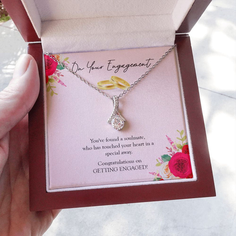 "Found A Soulmate" Engagement Necklace Gift From Mom Dad Grandparents Bestfriend Sister Brother Co-worker Alluring Beauty Pendant Jewelry Box