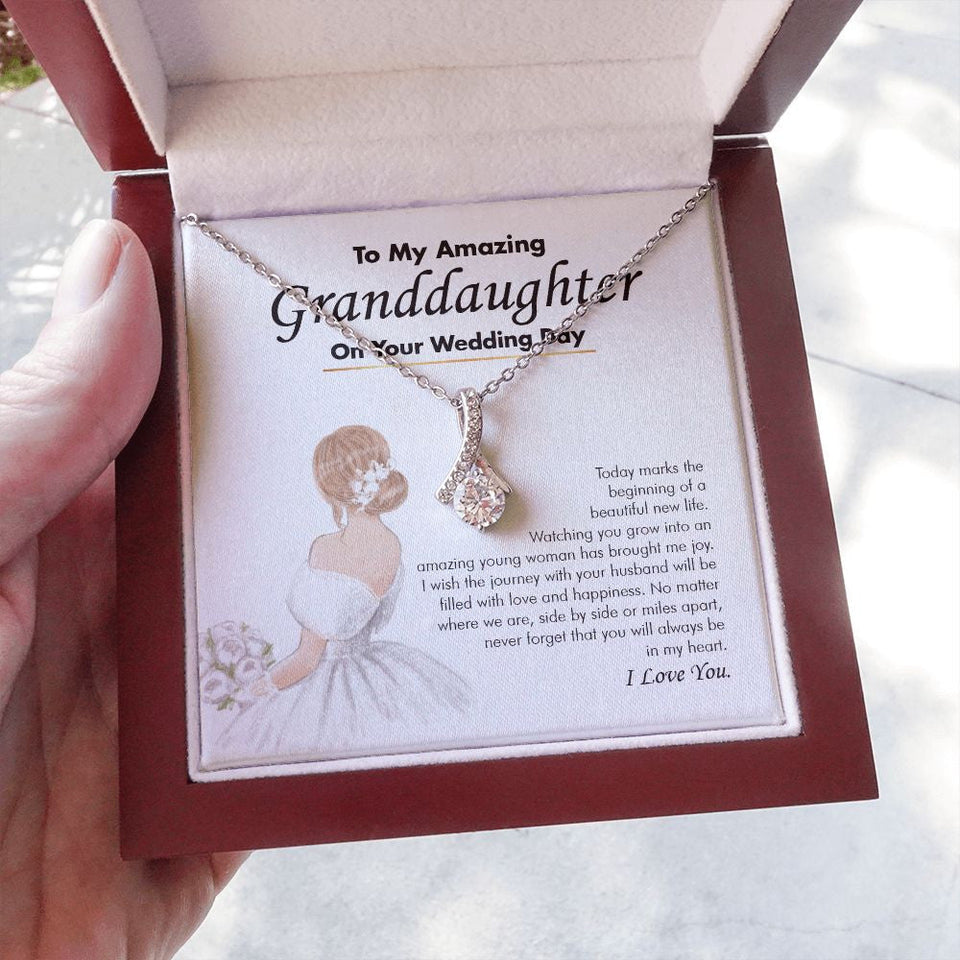 "Beautiful New Life" Granddaughter Wedding Day Necklace Gift From Grandma Grandpa Alluring Beauty Pendant Jewelry Box