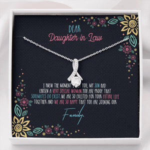 "Soulmates Do Exist" Daughter In Law Necklace Gift From Mother-In-Law Father-In-Law Alluring Beauty Pendant Jewelry Box Birthday Christmas Thanksgiving New Year