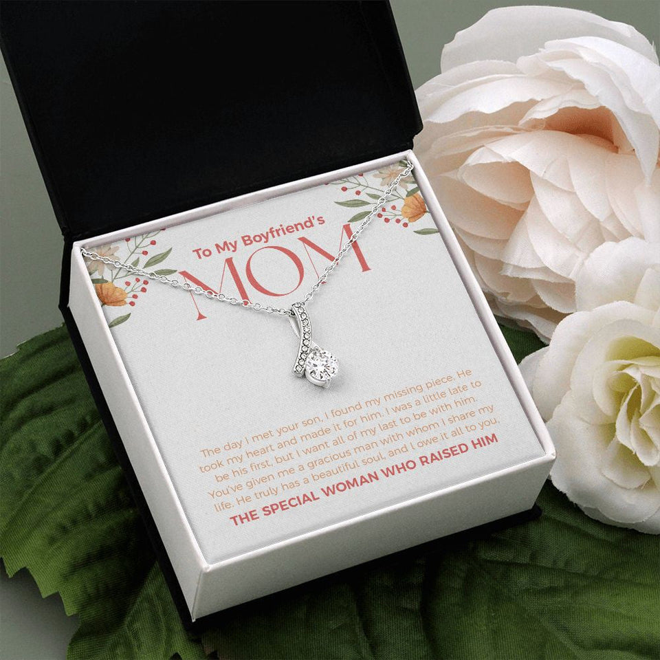 "Special woman who raised him" Boyfriend's Mom Necklace Gift Alluring Beauty Pendant Jewelry Box Birthday Wedding Christmas Thanksgiving