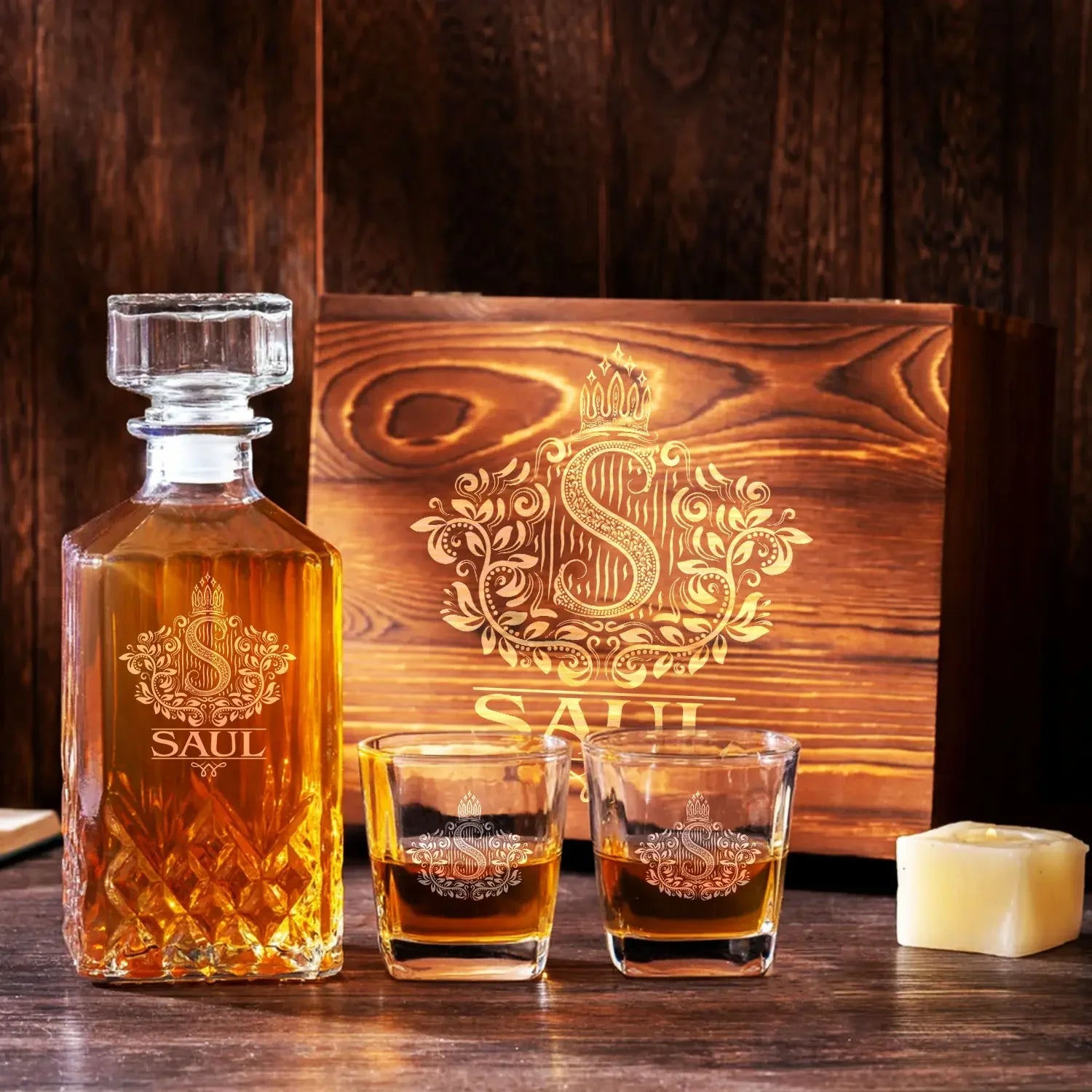 SAUL Personalized Decanter Set wooden box and Ice 5