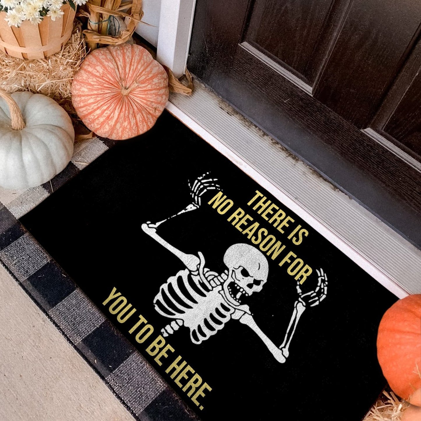 FUNNY SKELETON DOORMAT