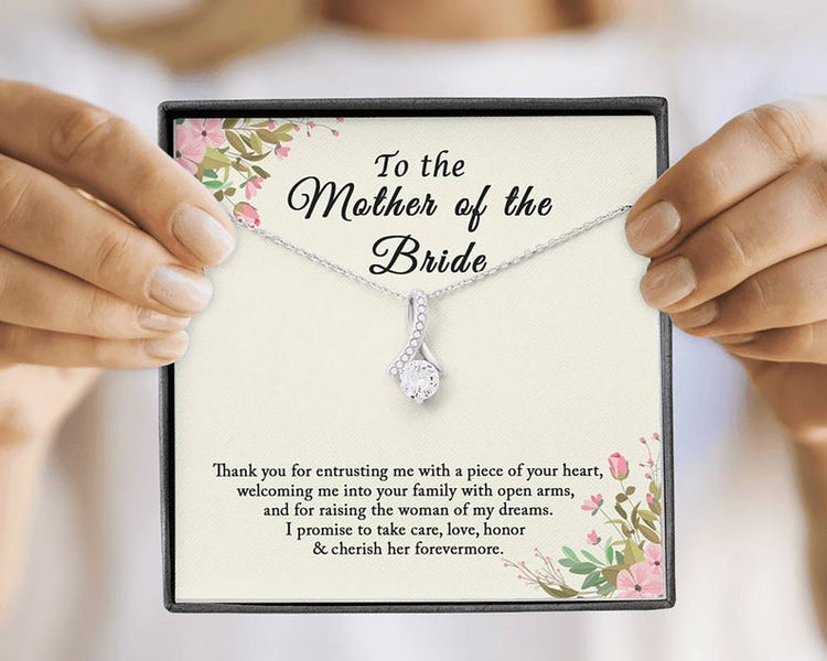 To Mother of the Bride Necklace Thank you for entrusting me with piece of your heart Wedding Gift Alluring Beauty Necklace 334C - TGV