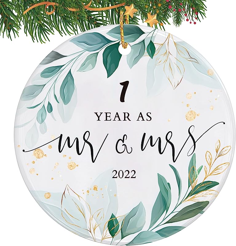 1St Wedding For Couple, 1 Year As Mr & Mrs  Christmas Ornament, Wedding Anniversary Ornament, Anniversary Ceramic Keepsake For Christmas Tree Decoration