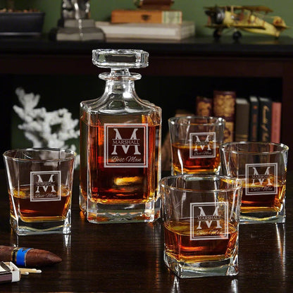 Personalised Engraved Decanter Set with wooden box, Premium gift for Best Man