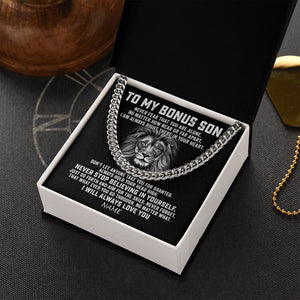 Personalized To My Bonus Son Cuban Necklace From Stepmom Stepdad Never Fear That You Are Alone Lion Stepson Birthday Christmas Customized Gift Box Message Card