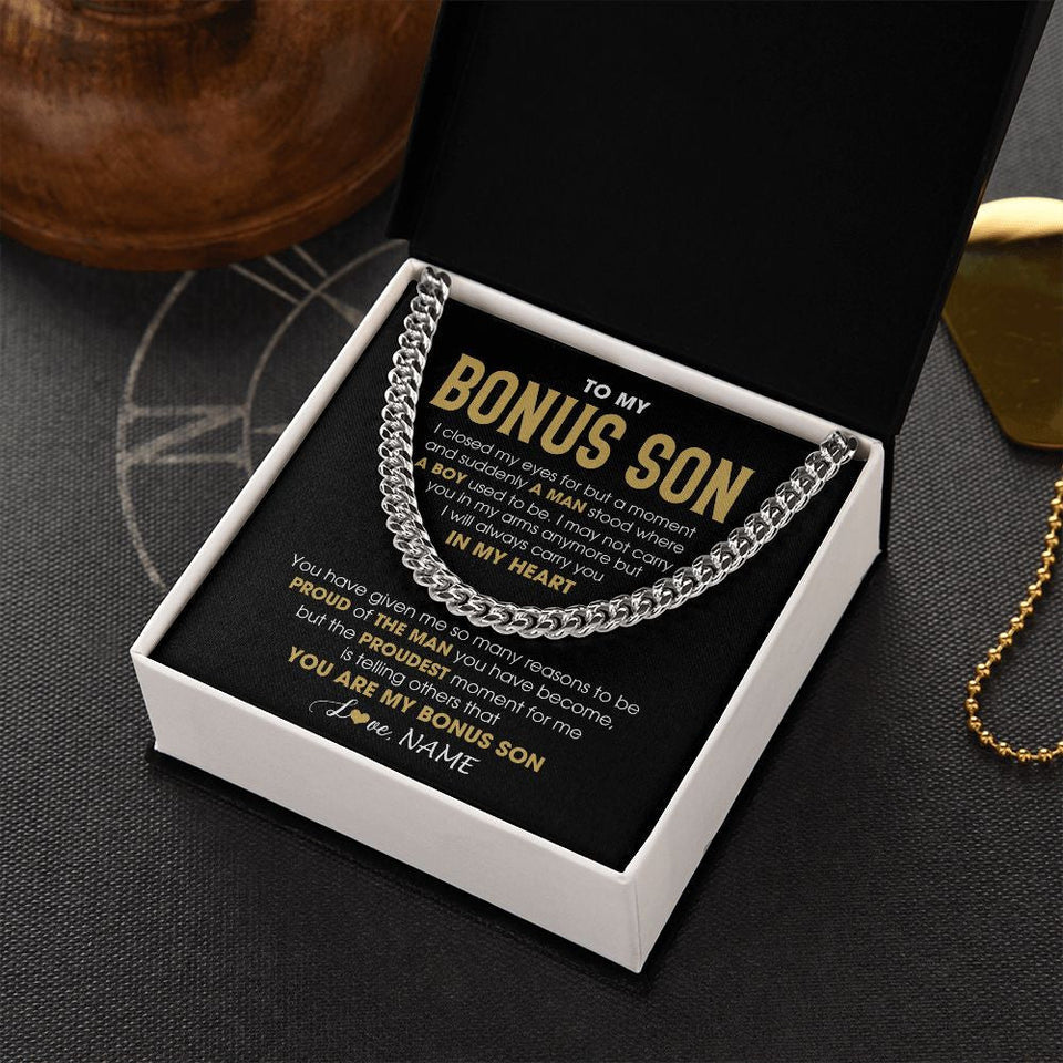 Personalized To My Bonus Son Cuban Necklace From Stepmom Stepdad Proud Of The Man Stepson Birthday Graduation Christmas Customized Gift Box Message Card