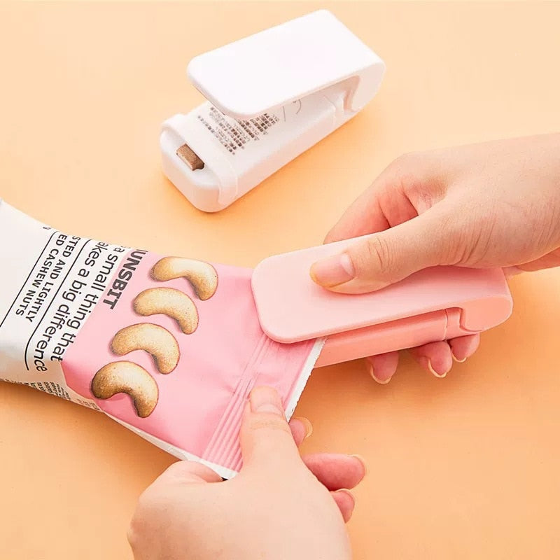 Mini Heat Bag Sealing Machine, Package Sealer Bags Thermal Plastic Food, Bag Closure Portable Sealer Packing, Kitchen Accessories