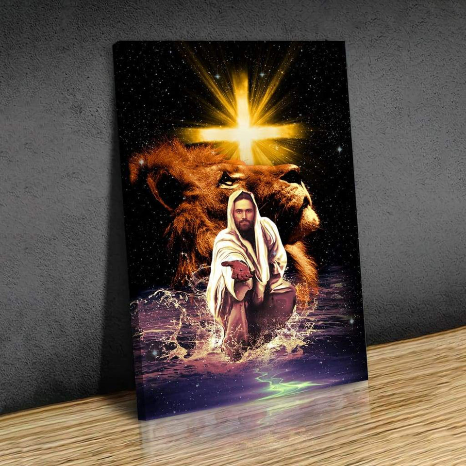 The Lion of Judah, Jesus reaching out his hand - Matte Canvas