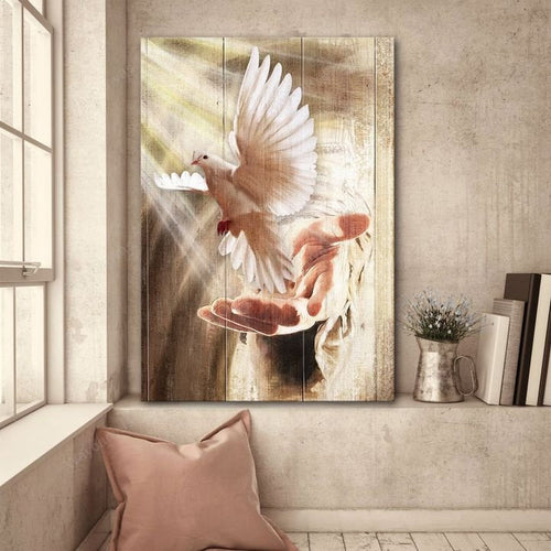 A dove on his hand Jesus - Matte Canvas