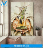A hummingbird on his hand Jesus Portrait Canvas Prints - Wall Art