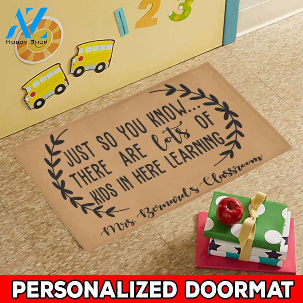 A LOT OF KIDS IN HERE LEARNING TEACHER Doormat 23.6" x 15.7" | Welcome Mat | House Warming Gift
