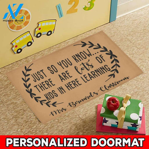 A LOT OF KIDS IN HERE LEARNING TEACHER Doormat 23.6" x 15.7" | Welcome Mat | House Warming Gift