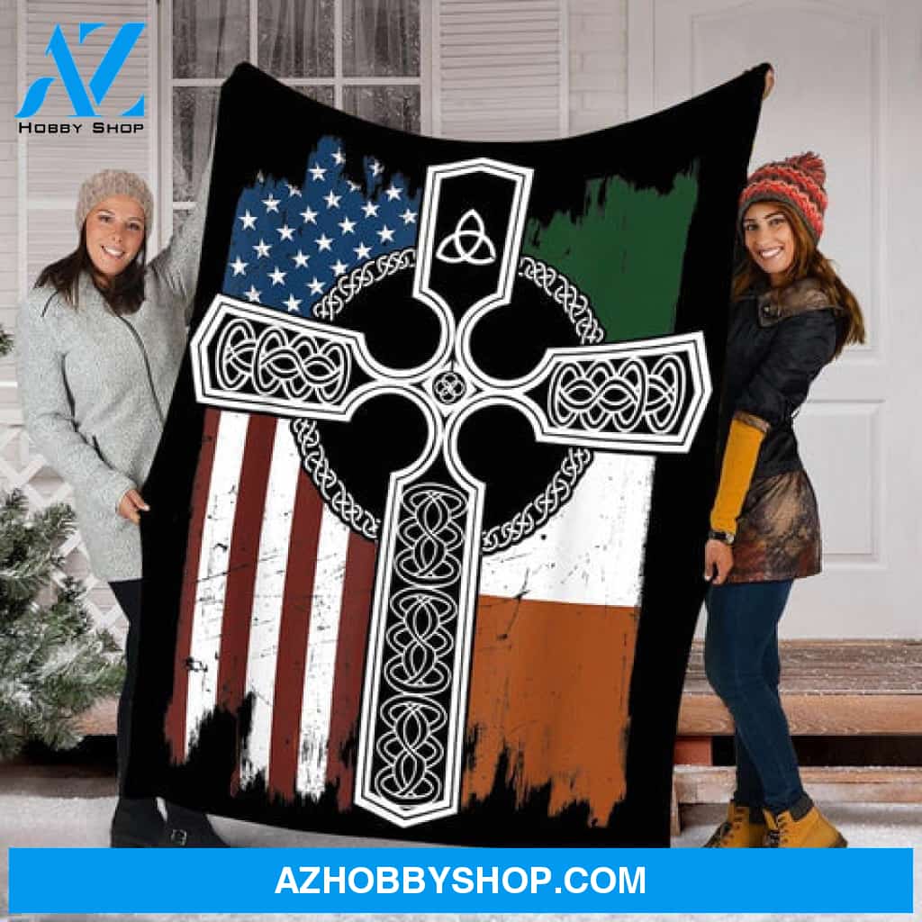 American Irish Flag With Celtic Cross St Patricks Gift Fleece Blanket - Quilt Blanket