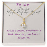 Stepmother of The Bride Alluring Beauty Necklace