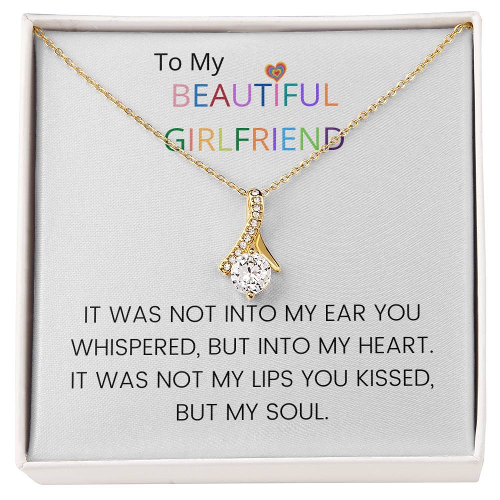 Girfriend Alluring Beauty Necklace