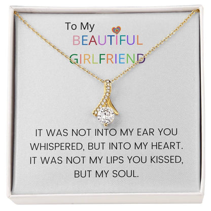 Girfriend Alluring Beauty Necklace