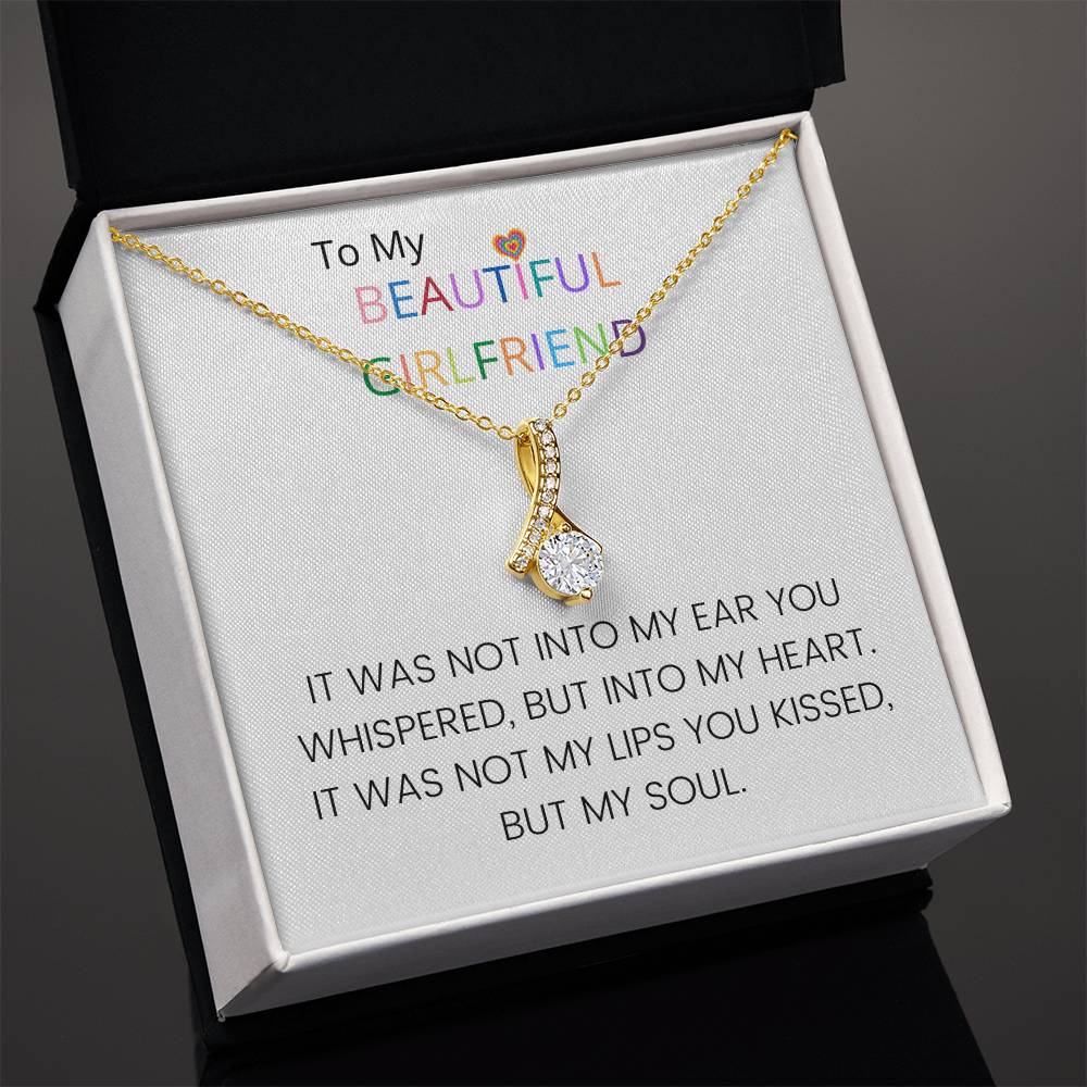 Girfriend Alluring Beauty Necklace