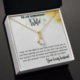 World Full Of Smiles - Alluring beauty Necklace For Wife