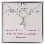 Stepmother of The Bride Alluring Beauty Necklace