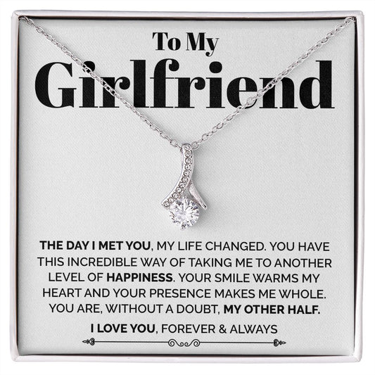 To My Girlfriend - The Day I Met You, Alluring Beauty Necklace