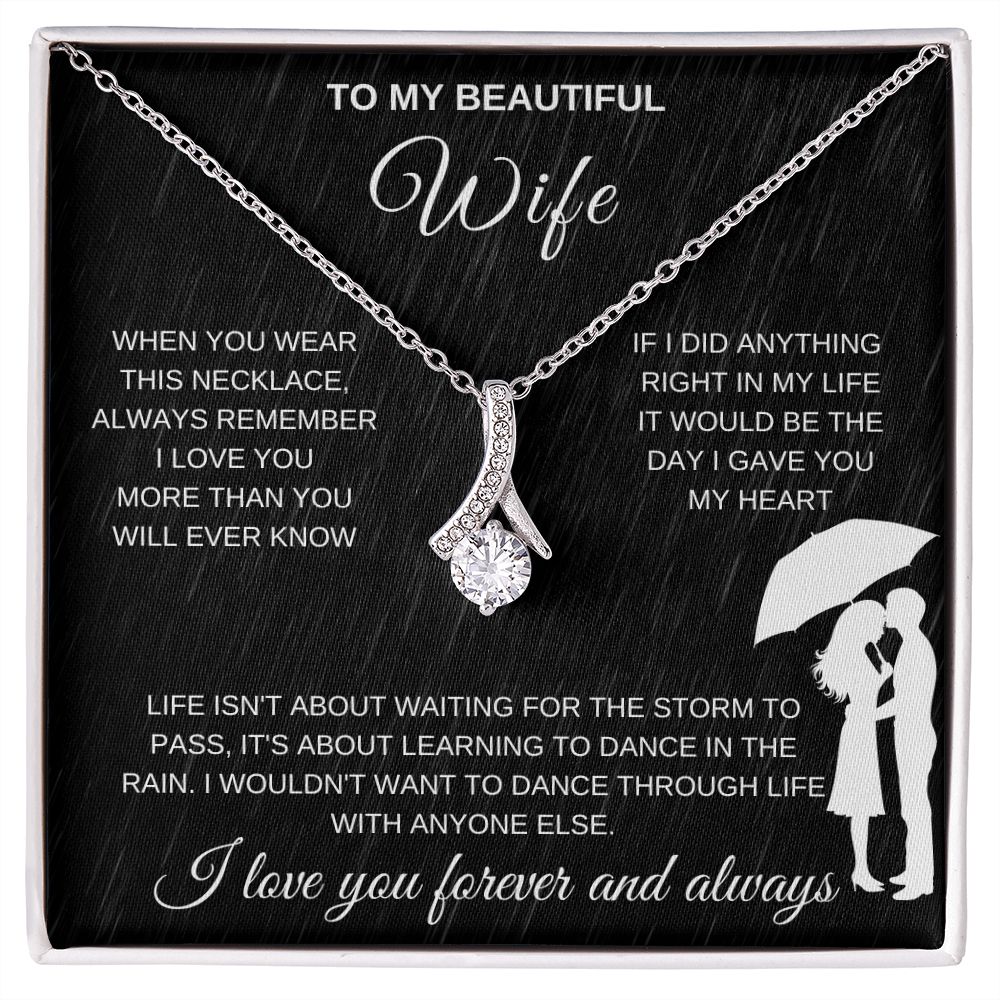 [ALMOST SOLD OUT]- Wife Alluring Necklace- Dance in the rain